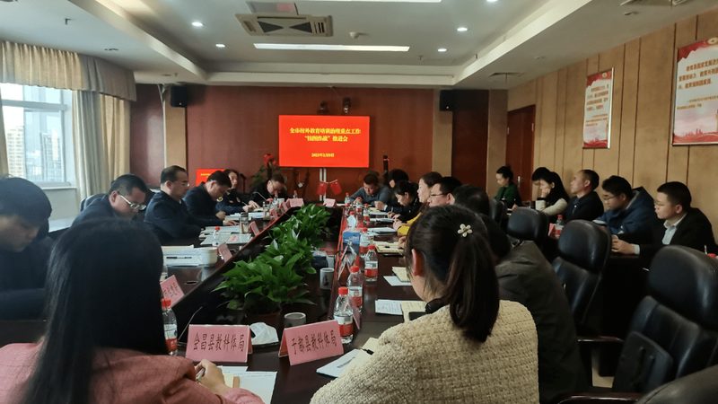 线上与线下零基础技能培训，哪种方式更适合你？**