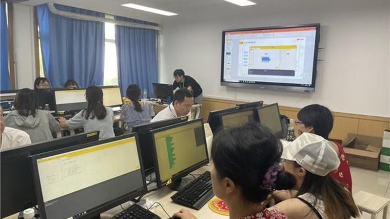 企业内部讲师选拔：关键要素与实操步骤**